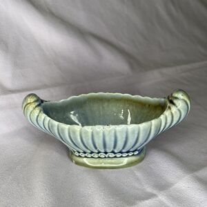 Wade Bon Bon Dish Bowl Irish Porcelain Made in Ireland Shamrock Mark